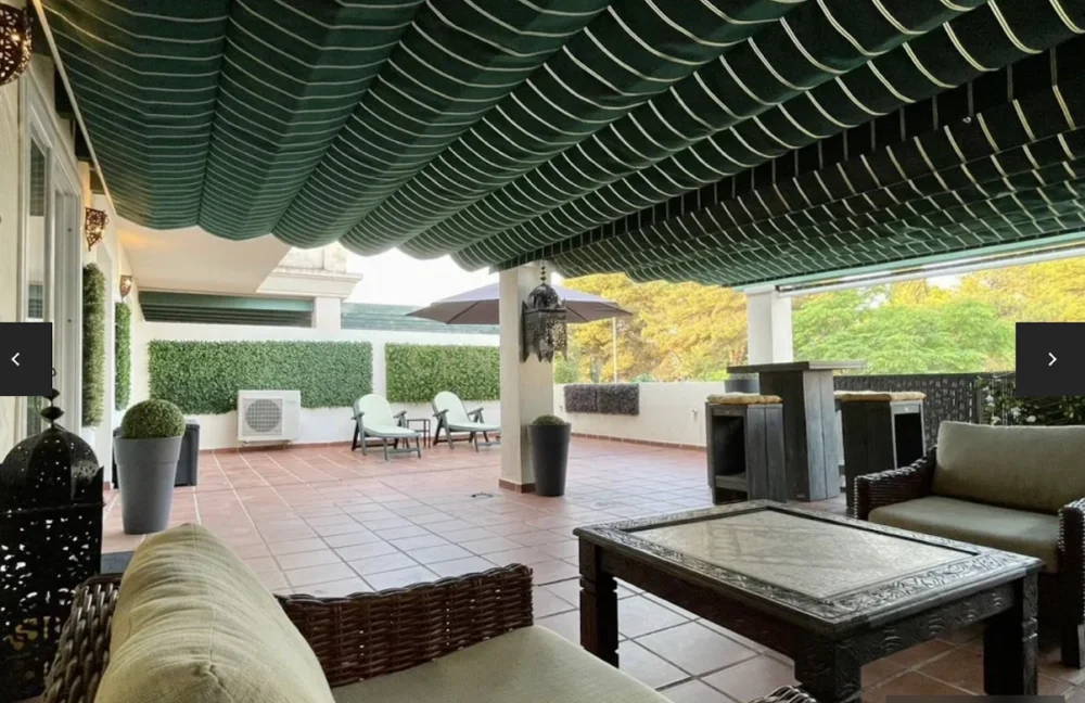 Century 21 Plus. Inmobiliaria. Compra venta de viviendas. Marbella.