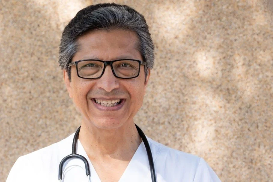 Dr. Carlos Villeda