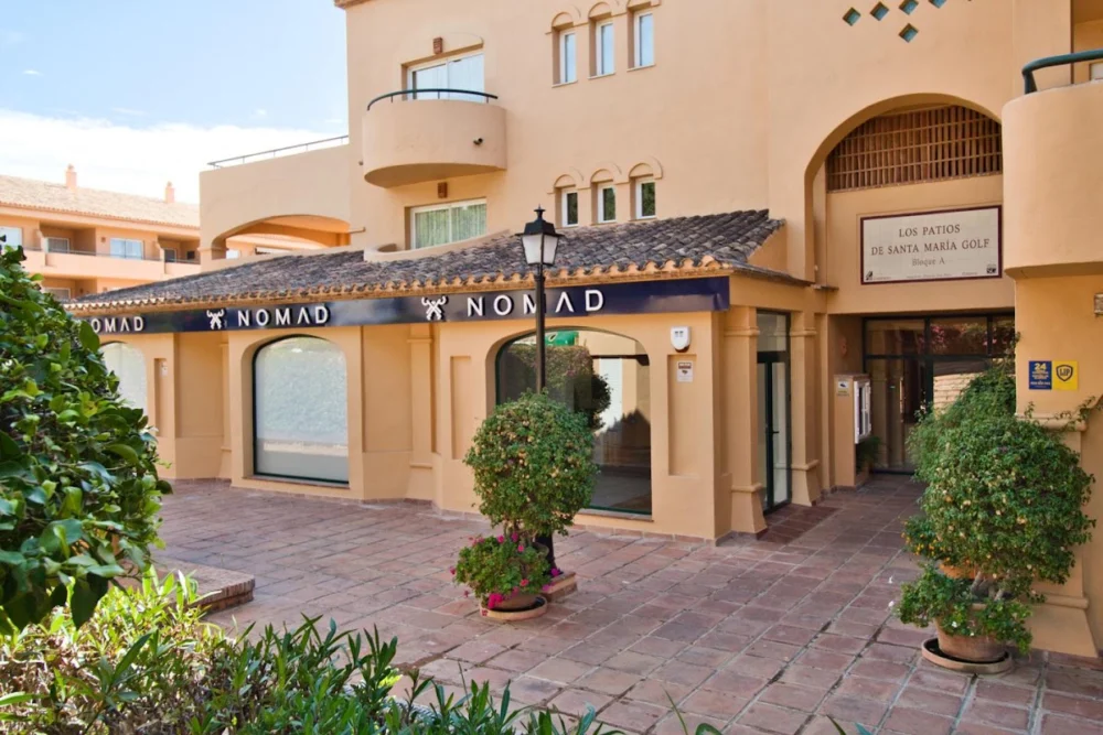 NOMAD REALTY