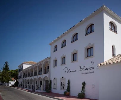 Paloma Blanca Boutique Hotel