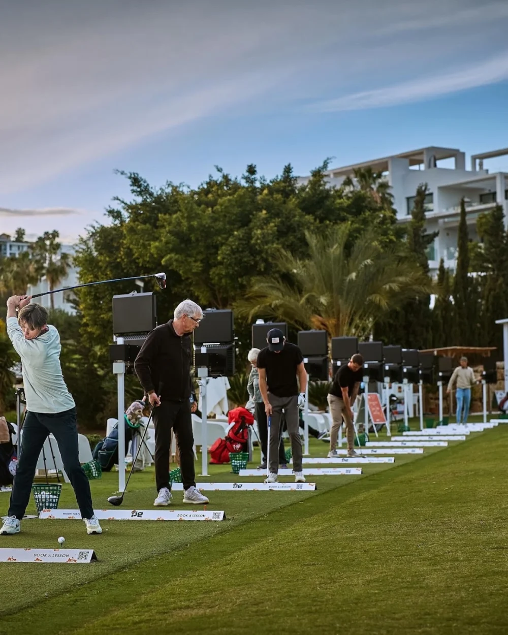 PG Golf & Sports Academy Trackman Range Atalaya