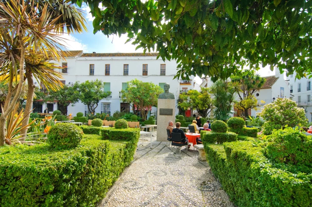 sunmarbella.com
