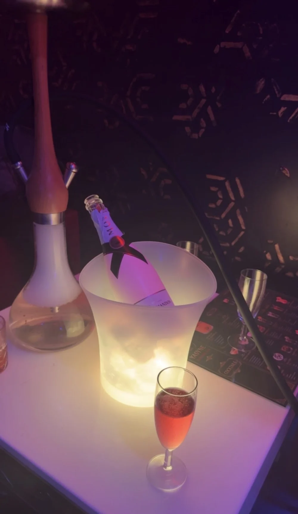 Yasyne Karaoke Bar - 3